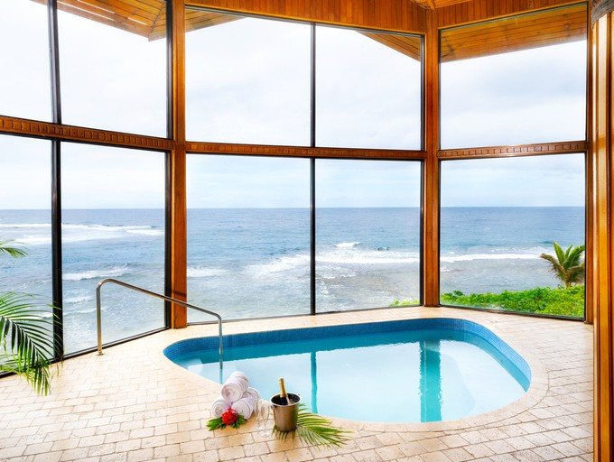 Refreshed ocean-view hydrotherapy pool at Namale Resort spa